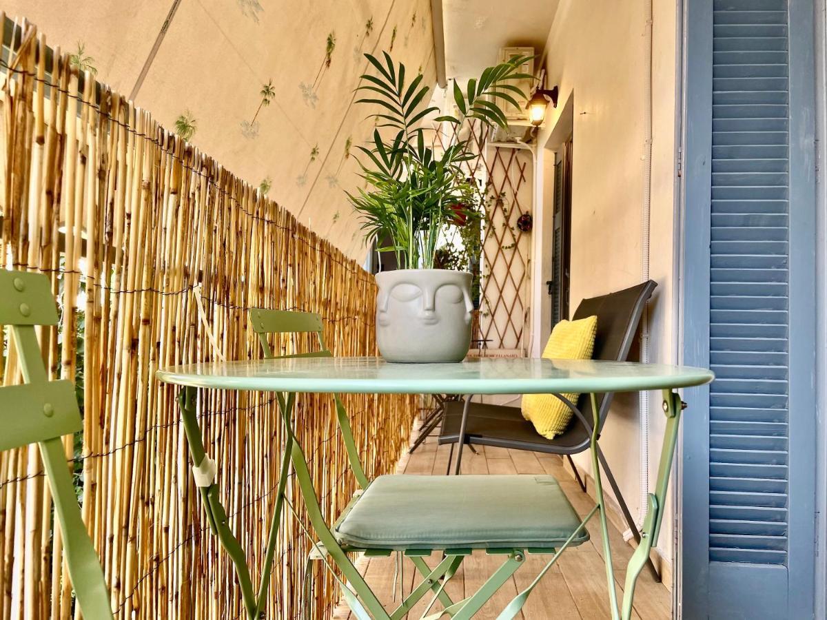 B&B Boutique Two Bedrooms Apartments Atene Esterno foto